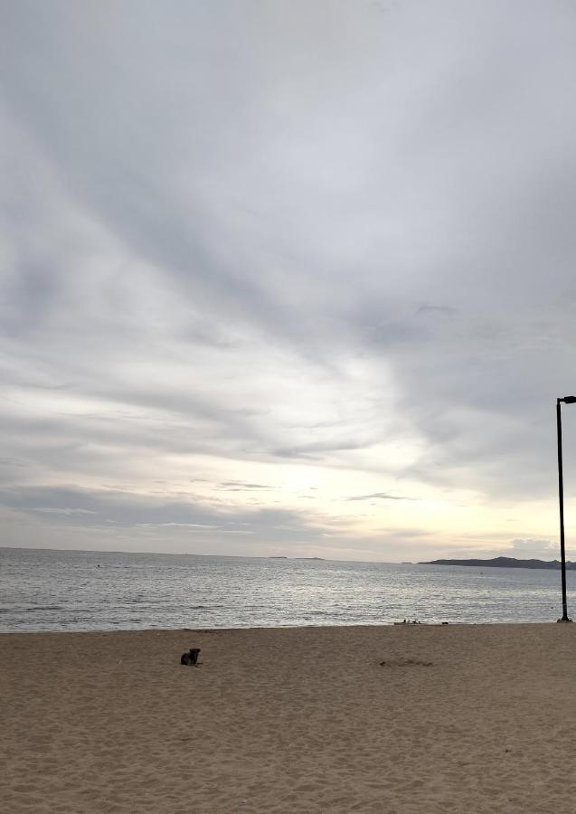 titanic residence Pattaya Zewnętrze zdjęcie
